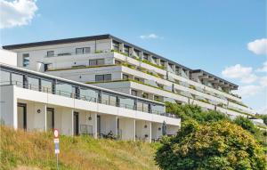 Amazing Apartment In Ebeltoft With Wifi