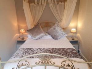 Rosecraddoc Manor - Coachmans