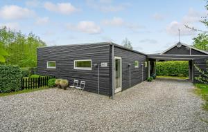 3 Bedroom Stunning Home In Ebeltoft