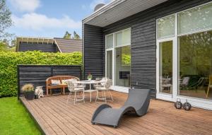 3 Bedroom Stunning Home In Ebeltoft