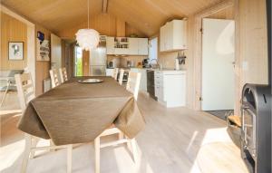 Three-Bedroom Holiday Home In Fjerritslev