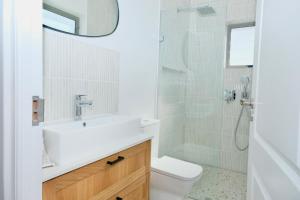 Sea Lily Holiday Home - Your Coastal Sanctuary!