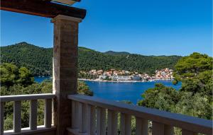 Holiday Home Brna Kosirina