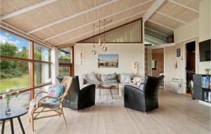 Three-Bedroom Holiday Home In Ebeltoft