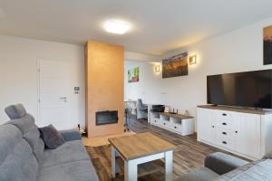 Home Dalov