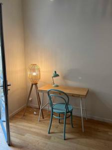 Villas maison pierre centre Uzes climatisation garage : photos des chambres