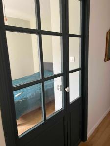 Villas maison pierre centre Uzes climatisation garage : photos des chambres