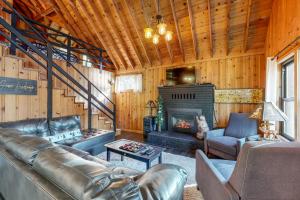 Donner Lake Dream Cabin