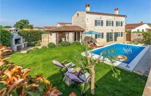 Gorgeous Home In Sisan With Wifi - سيسان