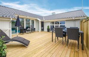 Awesome Home In Vestervig With Kitchen