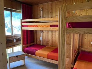 2 pièces au cœur du village avec balcon à La Clusaz - FR-1-459-16