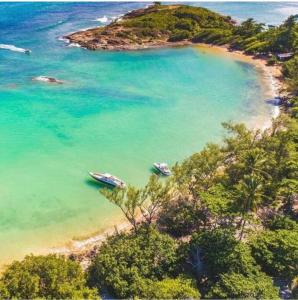 casa em toquinho beira mar e beira rio