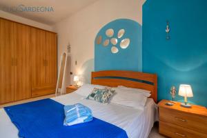 Villa Melograno with exclusive swimming pool surrounded by greenery img29