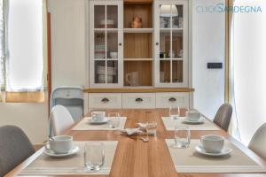 Villa Melograno with exclusive swimming pool surrounded by greenery img41