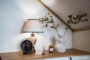 Host2U Penthouse Sauna, Jacuzzi, Fireplace