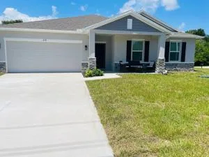 Lovely coastal getaway! - Sebastian