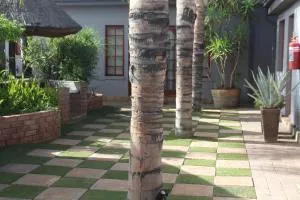 Falcon Guesthouse - Sternham