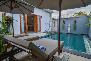 Villa Dua Warna Dencarik