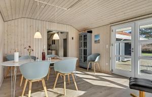 Lovely Home In Glesborg With Kitchen