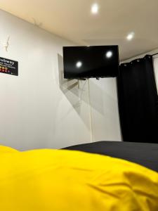 Auberges de jeunesse WORLDROOM Chambre privee avec espace commun : photos des chambres