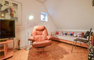 Three-Bedroom Apartment In Ebeltoft