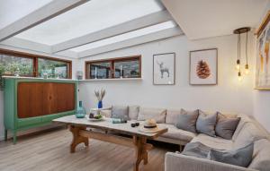 3 Bedroom Lovely Home In Hals