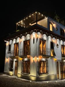 Casa completa con vista a los volcanes de Antigua Guatemala