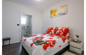 3 Bedroom Cozy Home In Banjole