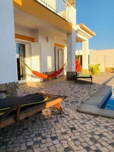 DAR Arrifana- Stylish 4-Bedroom Villa -Ocean Views