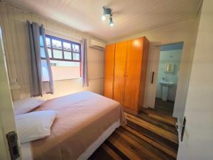 Las Rocas Bech House