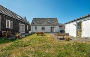 Holiday Home Stenbjerg Kirkevej