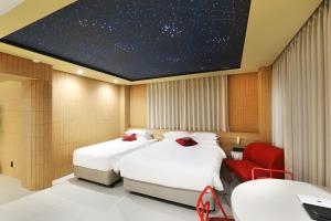 Seoul Inn Hotel by The Designers