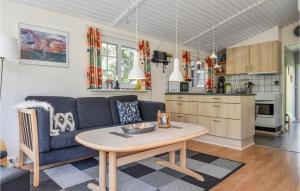 Two-Bedroom Holiday Home In Ringkobing