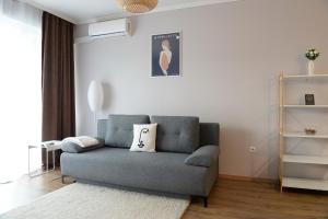 Macropolis Apartments