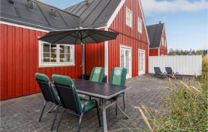 Amazing Home In Blokhus With Wifi