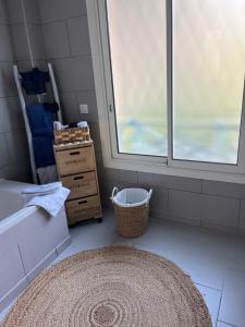 Appartements Beau 2P, tres equipe, localisation parfaite/AC : photos des chambres