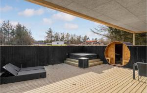 Nice Home In Blokhus With Sauna