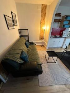 Appartements Appartement Charleville hyper centre : photos des chambres