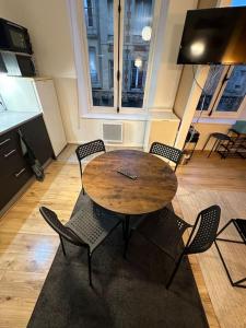 Appartements Appartement Charleville hyper centre : photos des chambres