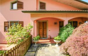 Nice Apartment In Magliano With Wifi