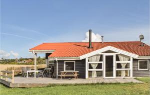 Nice Home In Ebeltoft With Sauna