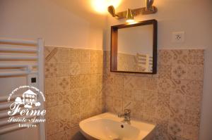 Hotels Domaine Ferme Sainte Anne : Chambre Double - Vue sur Jardin
