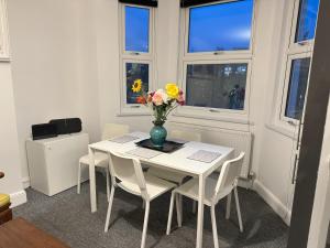 Apartment near Alexandra Palace, London