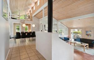 Gorgeous Home In Glesborg With Sauna