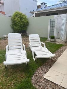 Casa na Praia de Palmas com 3 Dormitórios Gov Celso Ramos SC