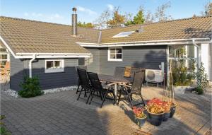 Holiday Home Bakkedraget Blåvand X