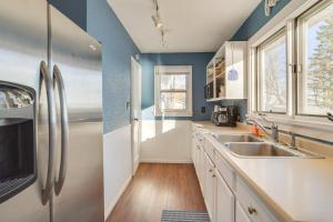 Star Lake Pet-Friendly Home: Fire Pit, Dock, Grill