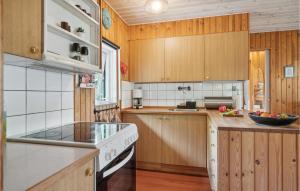 Gorgeous Home In Kolind With Wifi