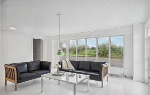 Gorgeous Apartment In Gandrup With Wifi