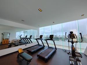 Apartment 2Br steps away from 5ta with Pool, Coworking, Lundry & GYM By Yeah